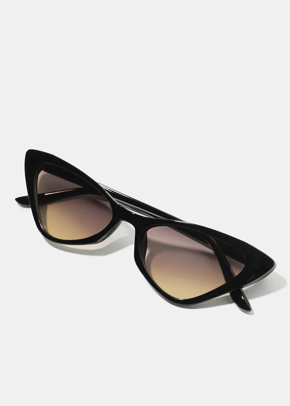 A  Cat Eye Chic Shades