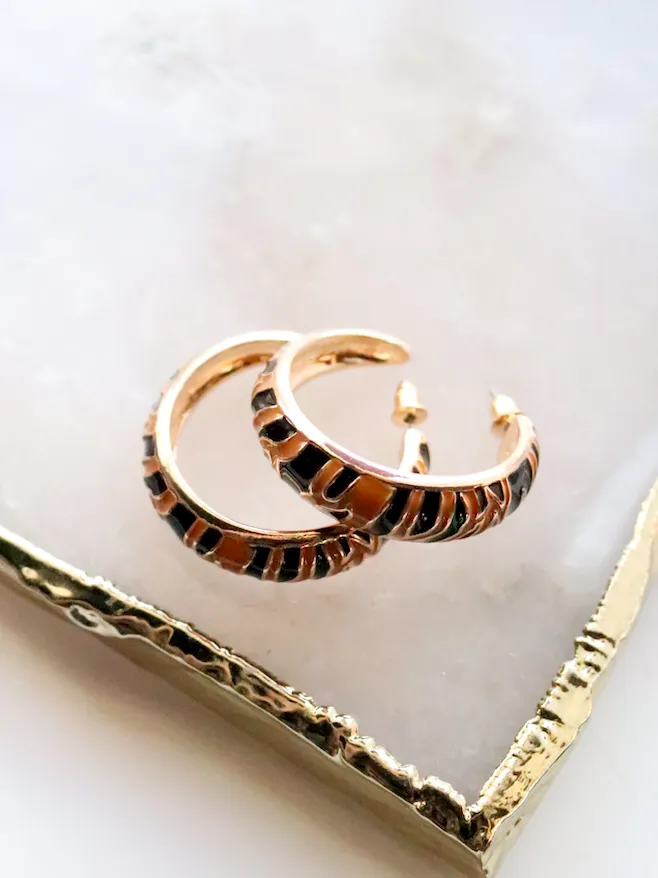 Chic Tiger Hoop