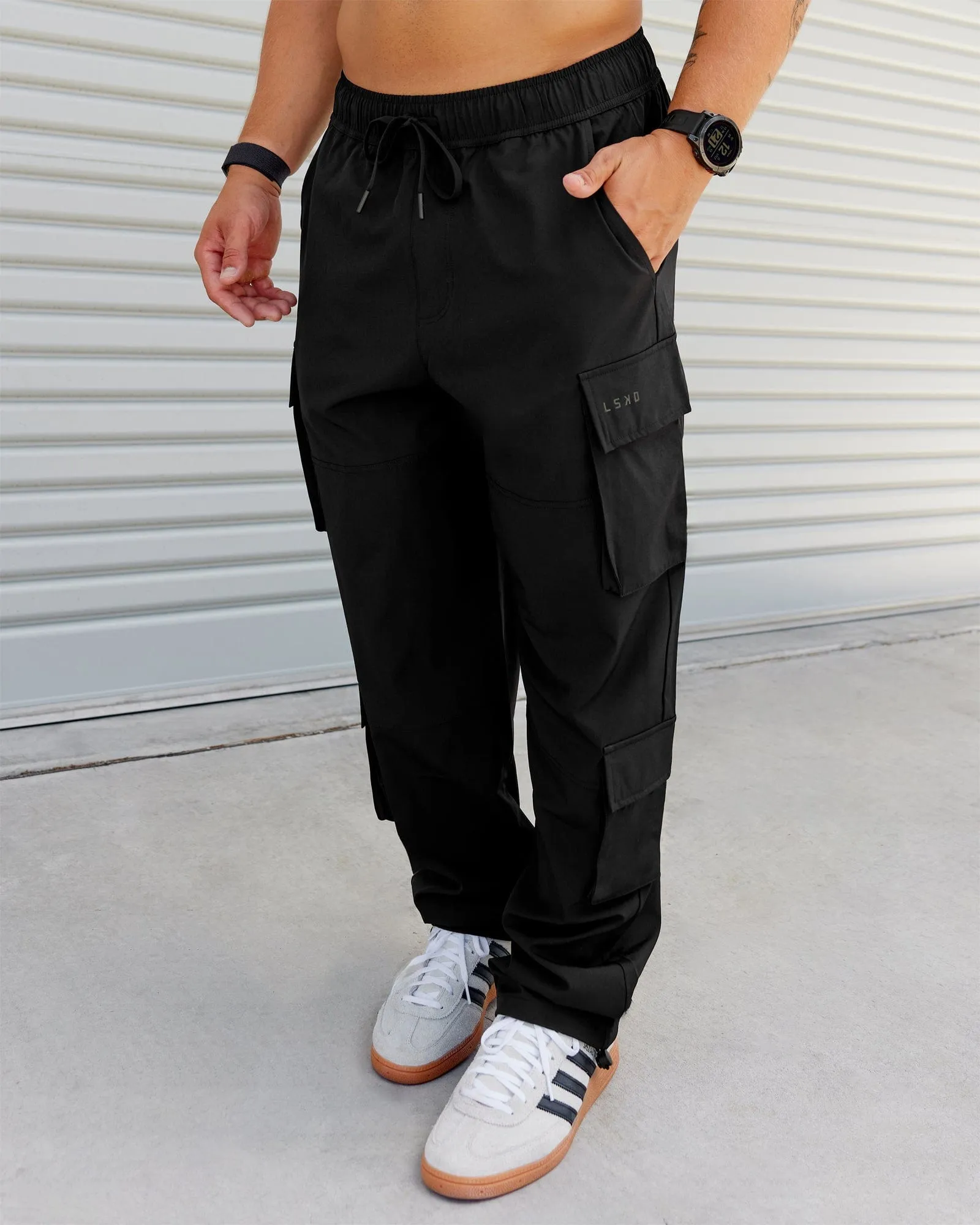 Energy Stretch Relaxed Fit Cargo Pants - Black