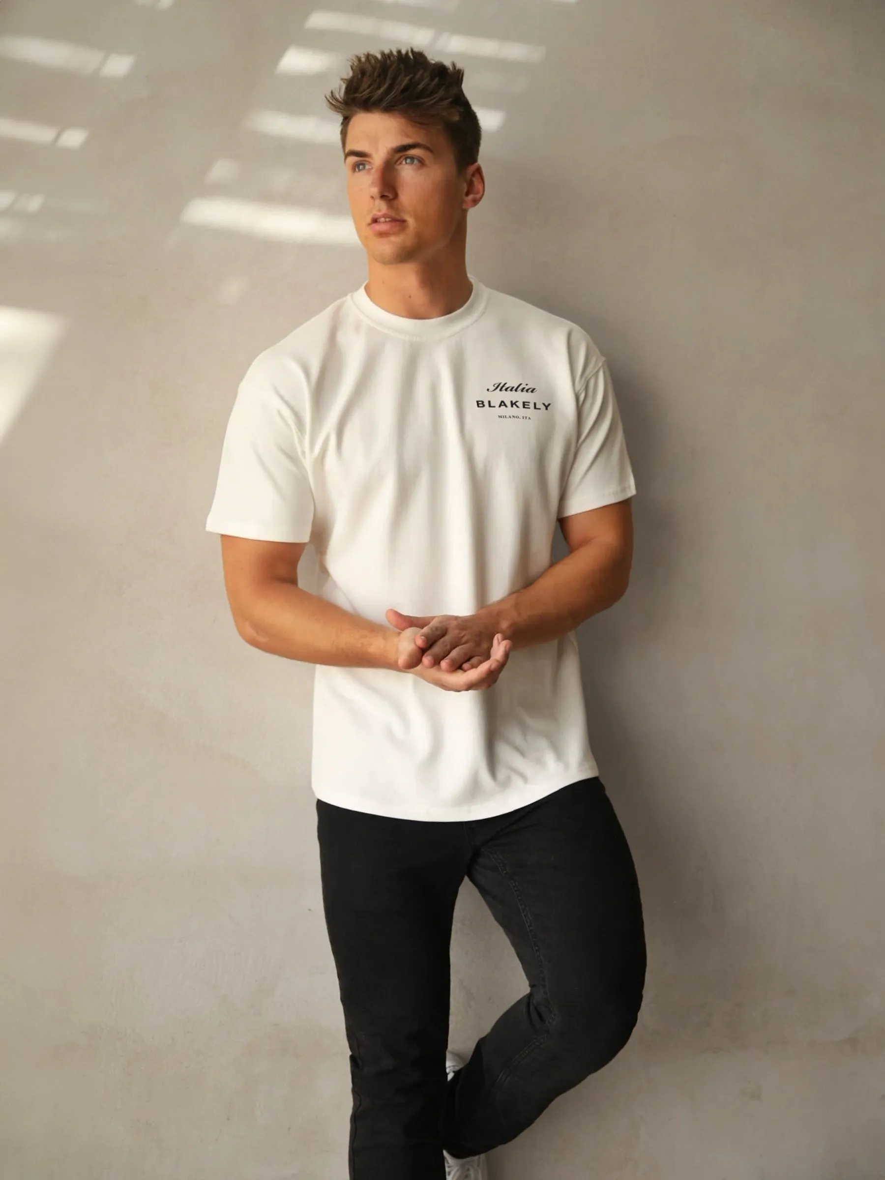 Italia Relaxed T-Shirt - Flat White