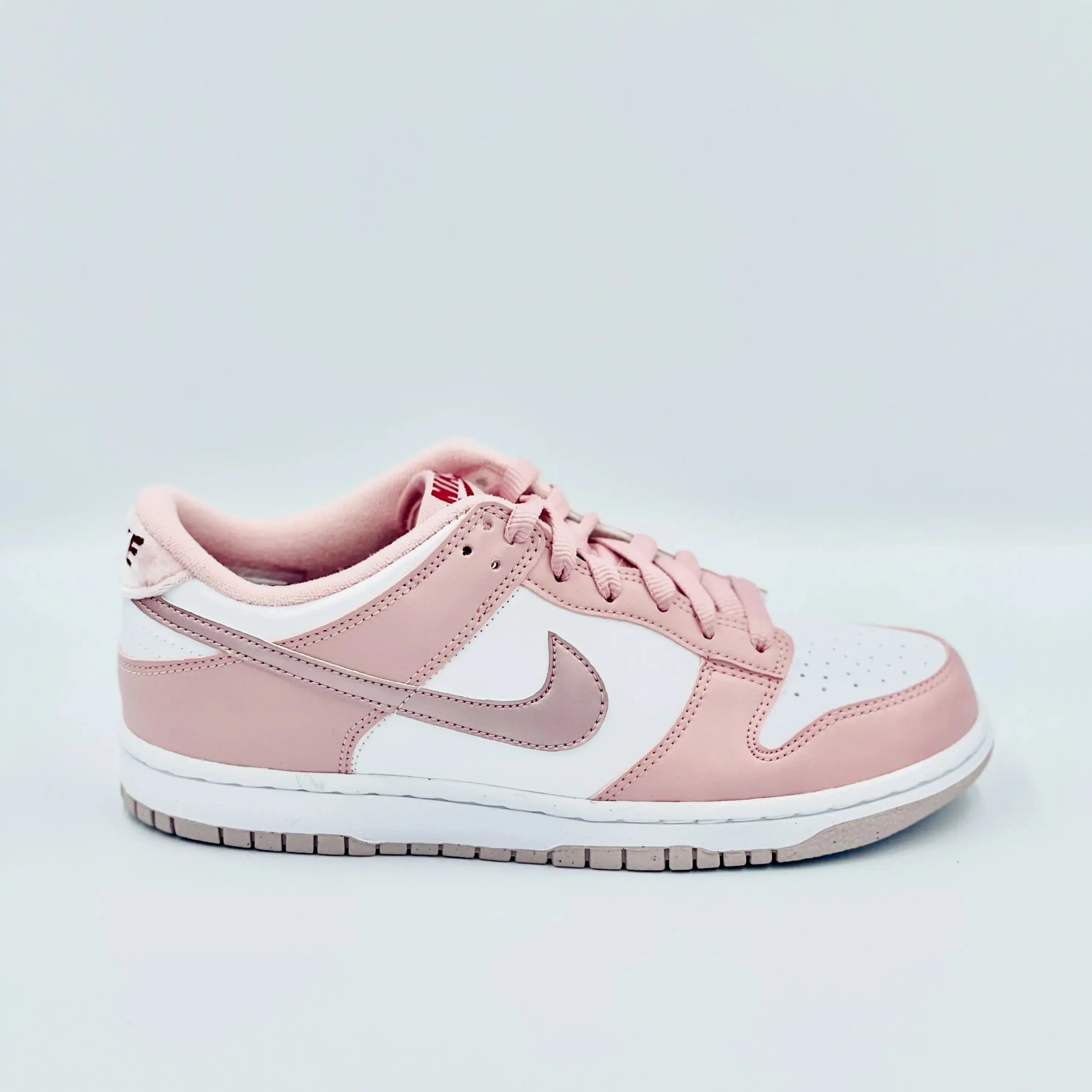 Nike Dunk Low Pink Velvet