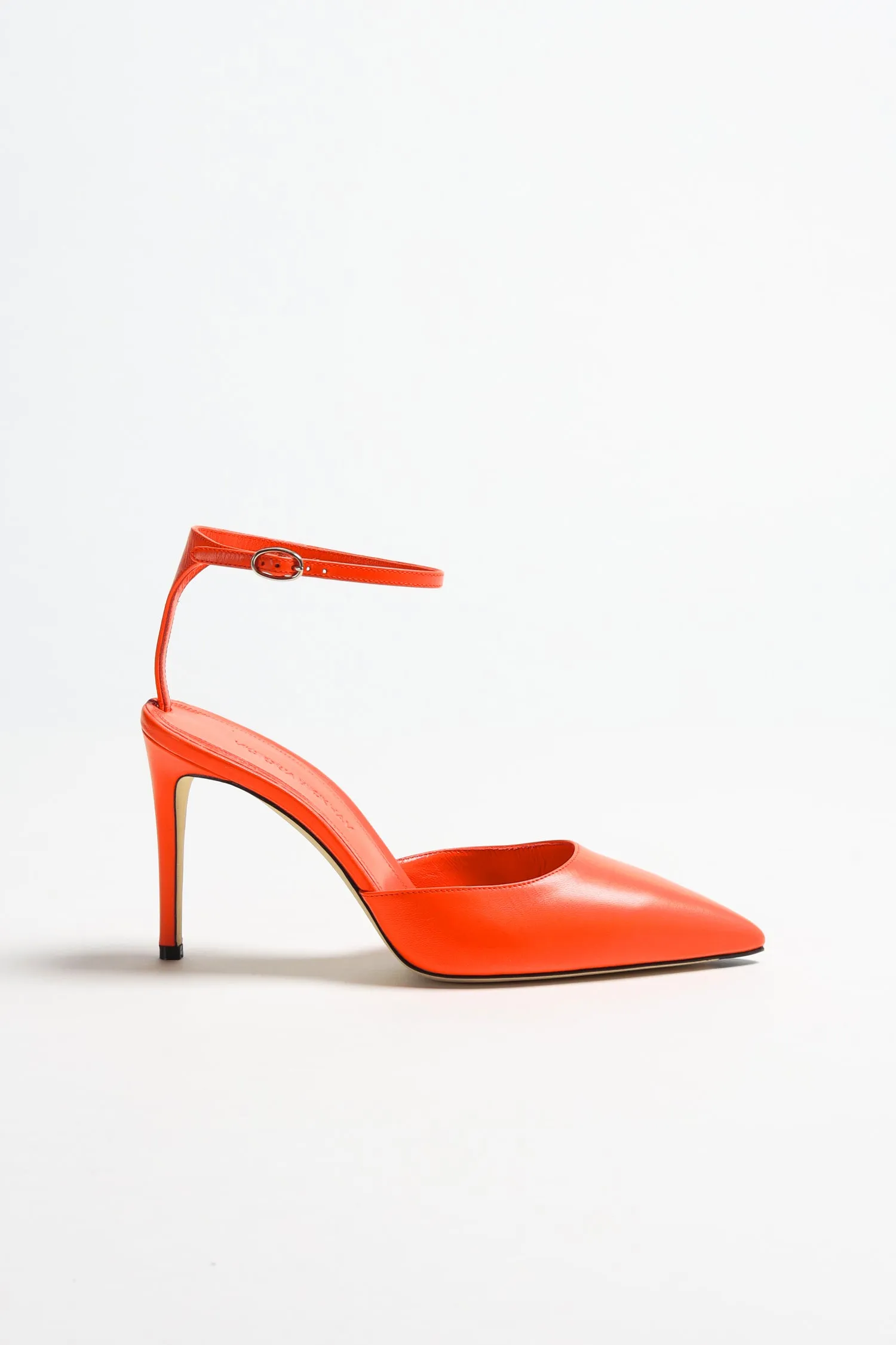 Pumps Kid in Bright Orange