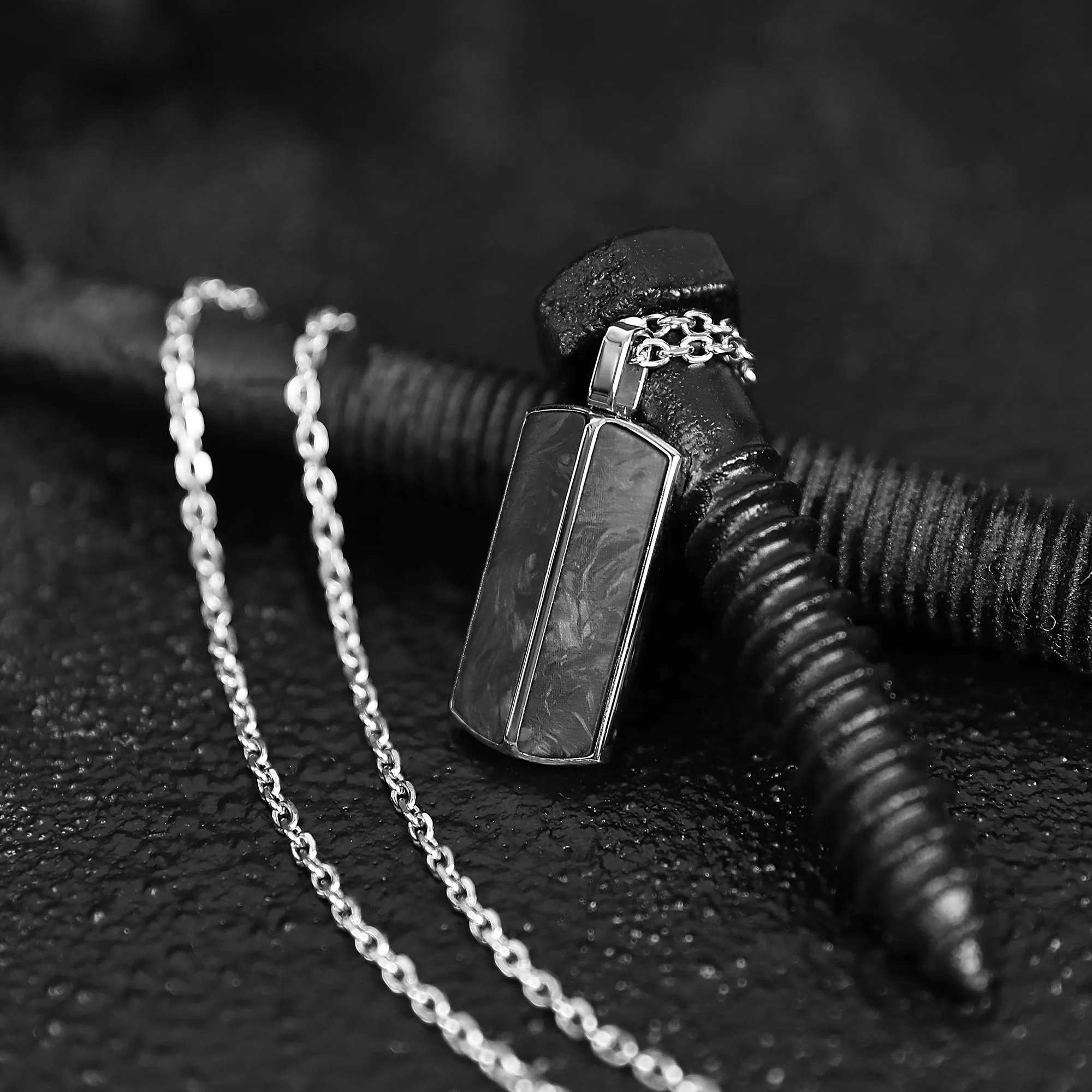 Sleek Carbon Fiber Tag Necklace - Silver x Black