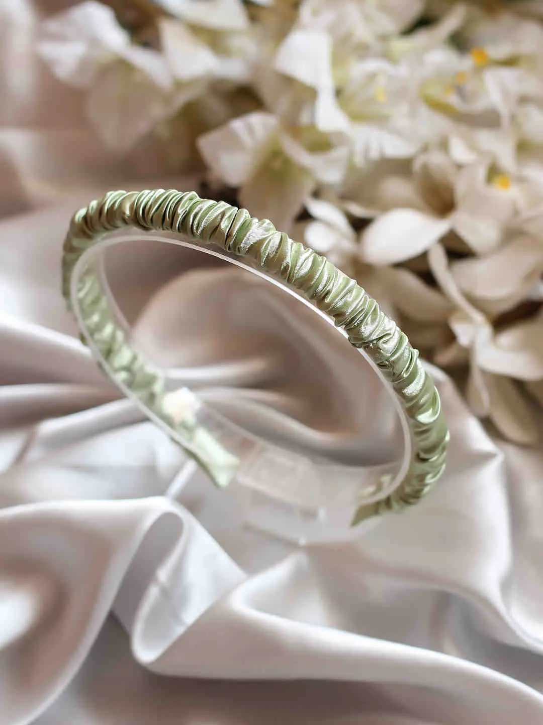 Sleek Crinkled Headband