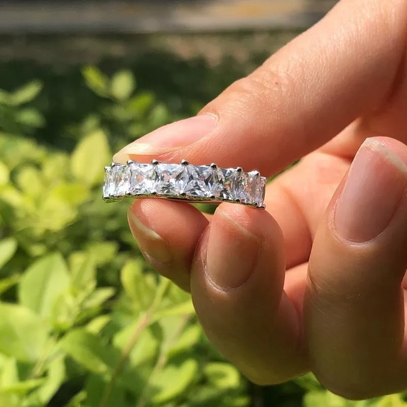 Vintage Princess Cut Band