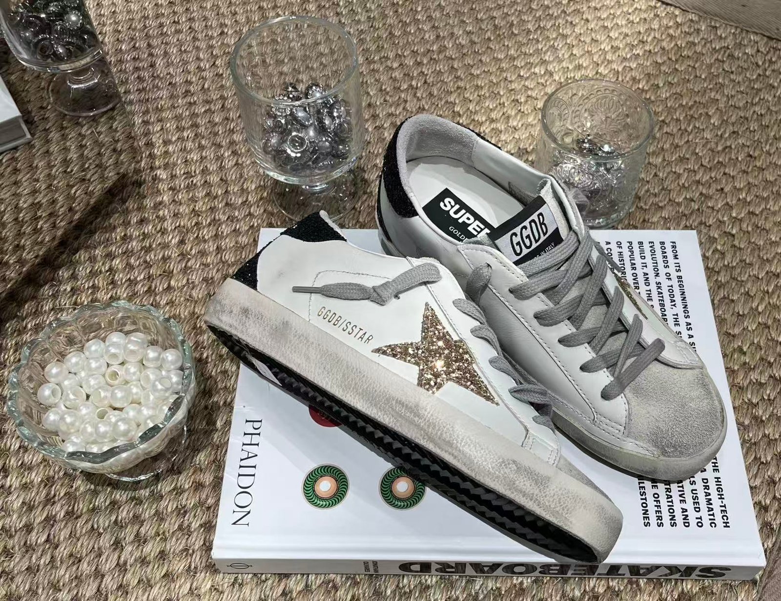 White Ball Star Strap Sneakers Adult Vintage Distressed Leather Dirty Casual Street Flat Shoes For Men Women