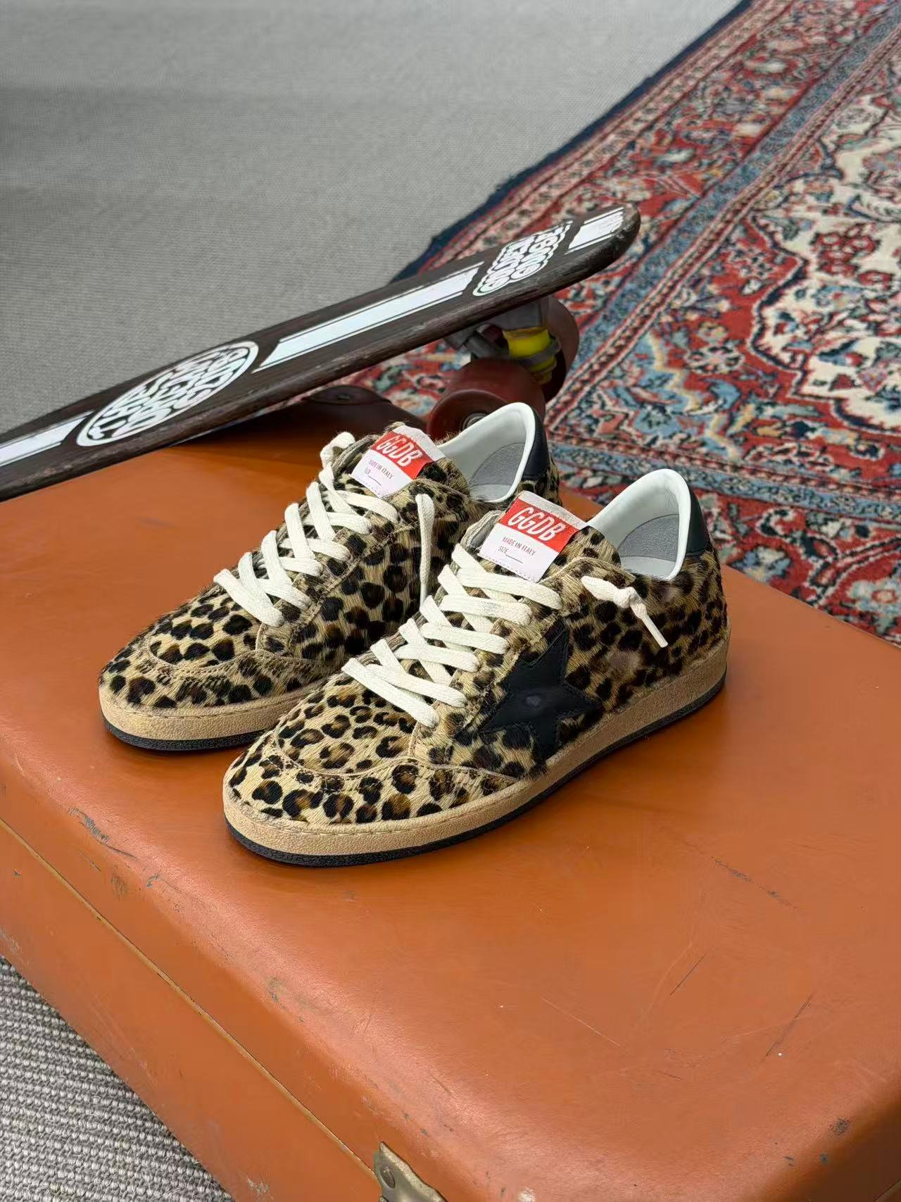 White Ball Star Strap Sneakers Adult Vintage Distressed Leather Dirty Casual Street Flat Shoes For Men Women - Image 4