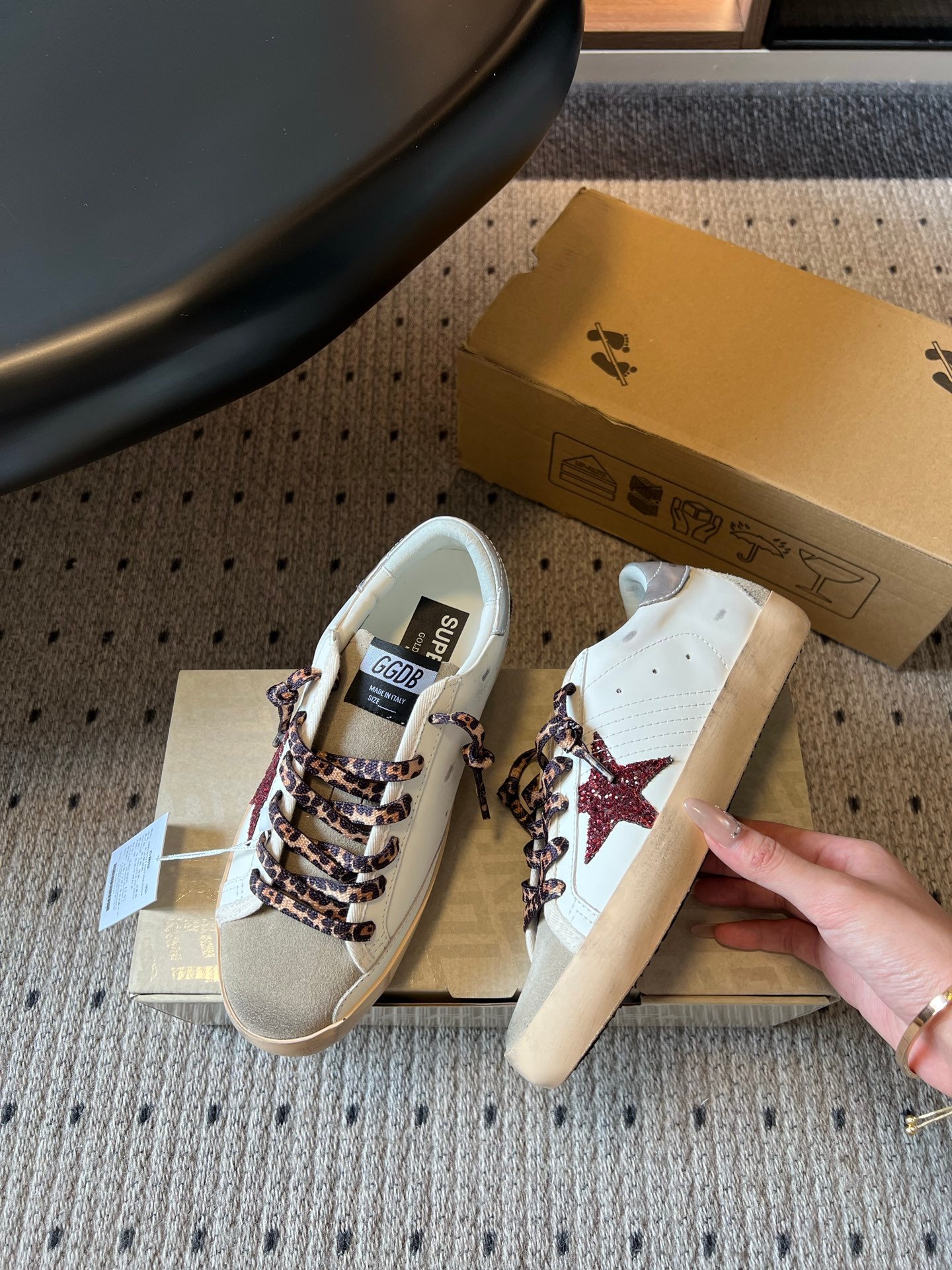 White Ball Star Strap Sneakers Adult Vintage Distressed Leather Dirty Casual Street Flat Shoes For Men Women - Image 2