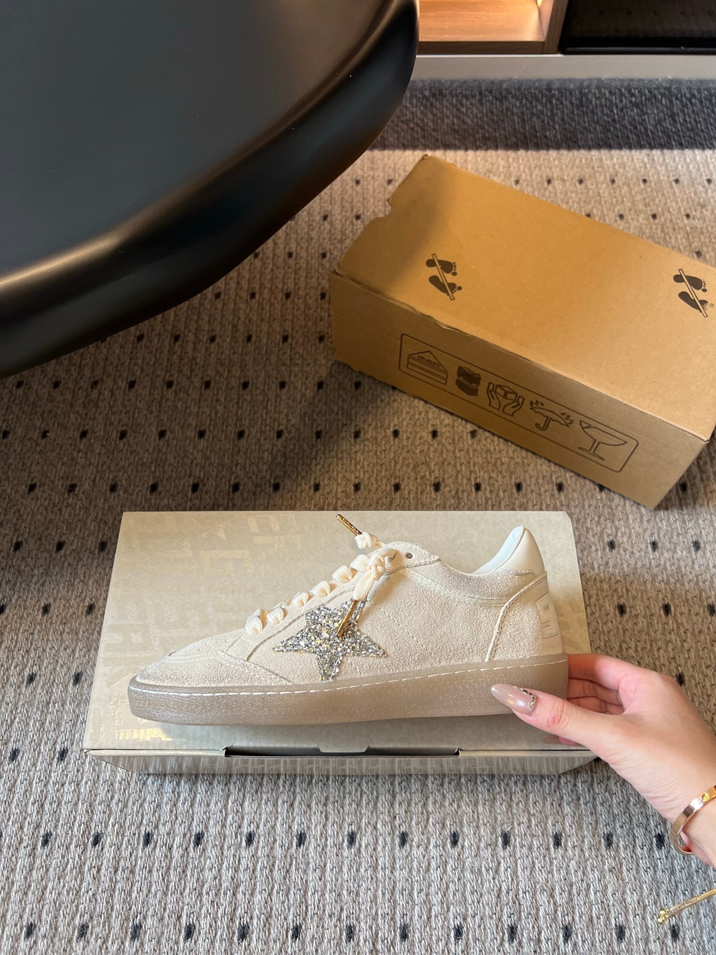 White Ball Star Strap Sneakers Adult Vintage Distressed Leather Dirty Casual Street Flat Shoes For Men Women - Image 3