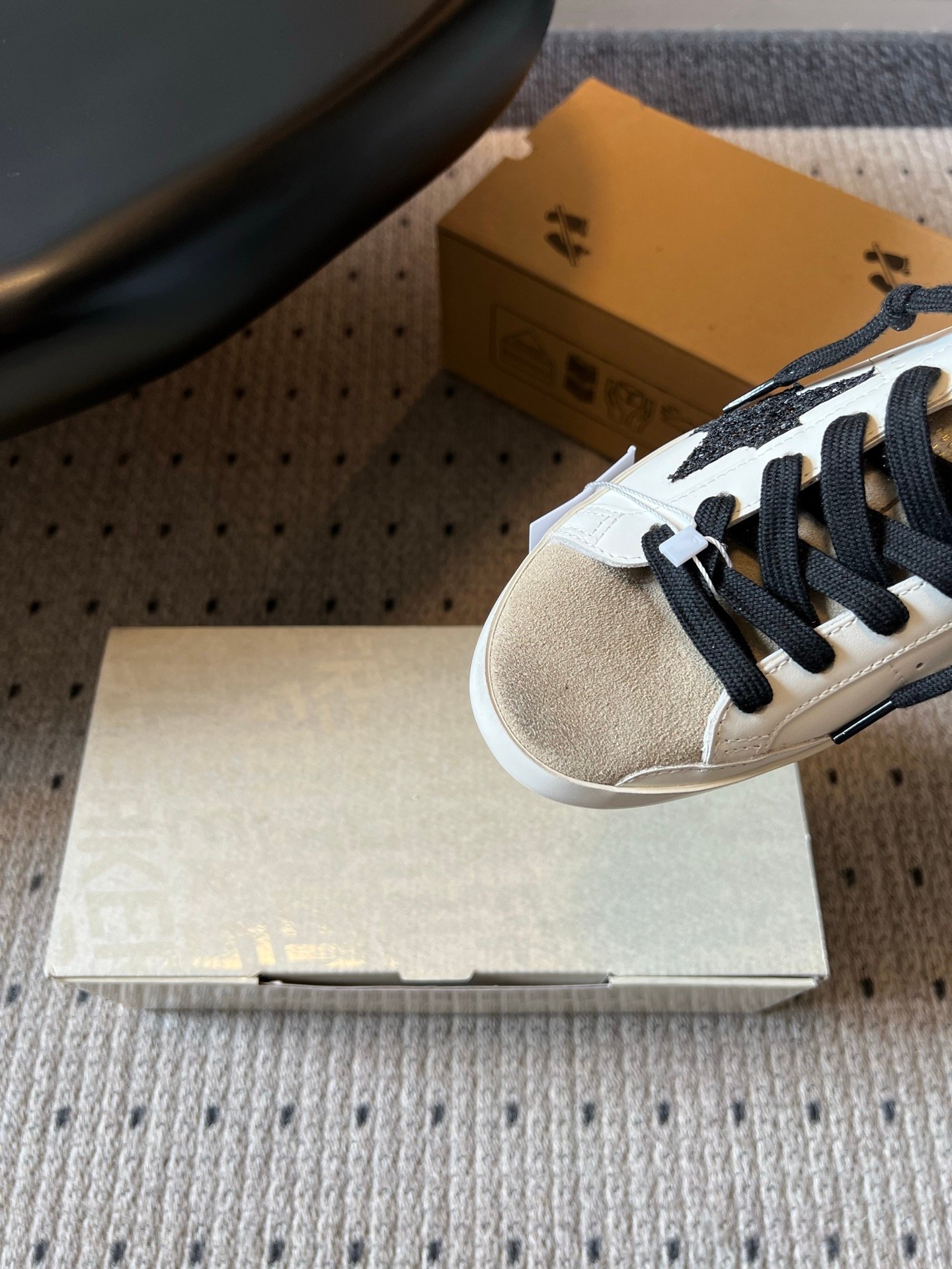 White Ball Star Strap Sneakers Adult Vintage Distressed Leather Dirty Casual Street Flat Shoes For Men Women - Image 9